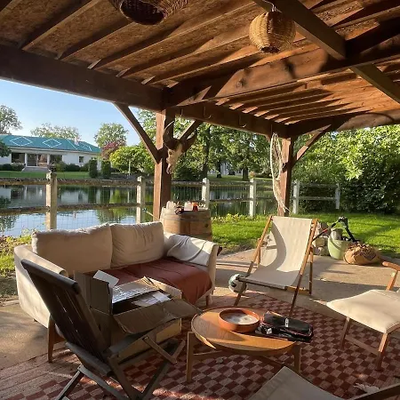 House 20 Min From Paris Дом отдыха Ле-Везине